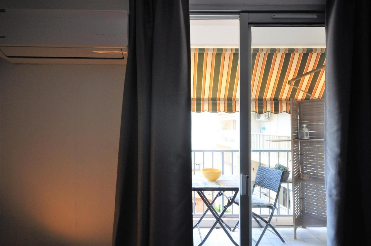 Appartement Des Fleurs Nisa Exterior foto